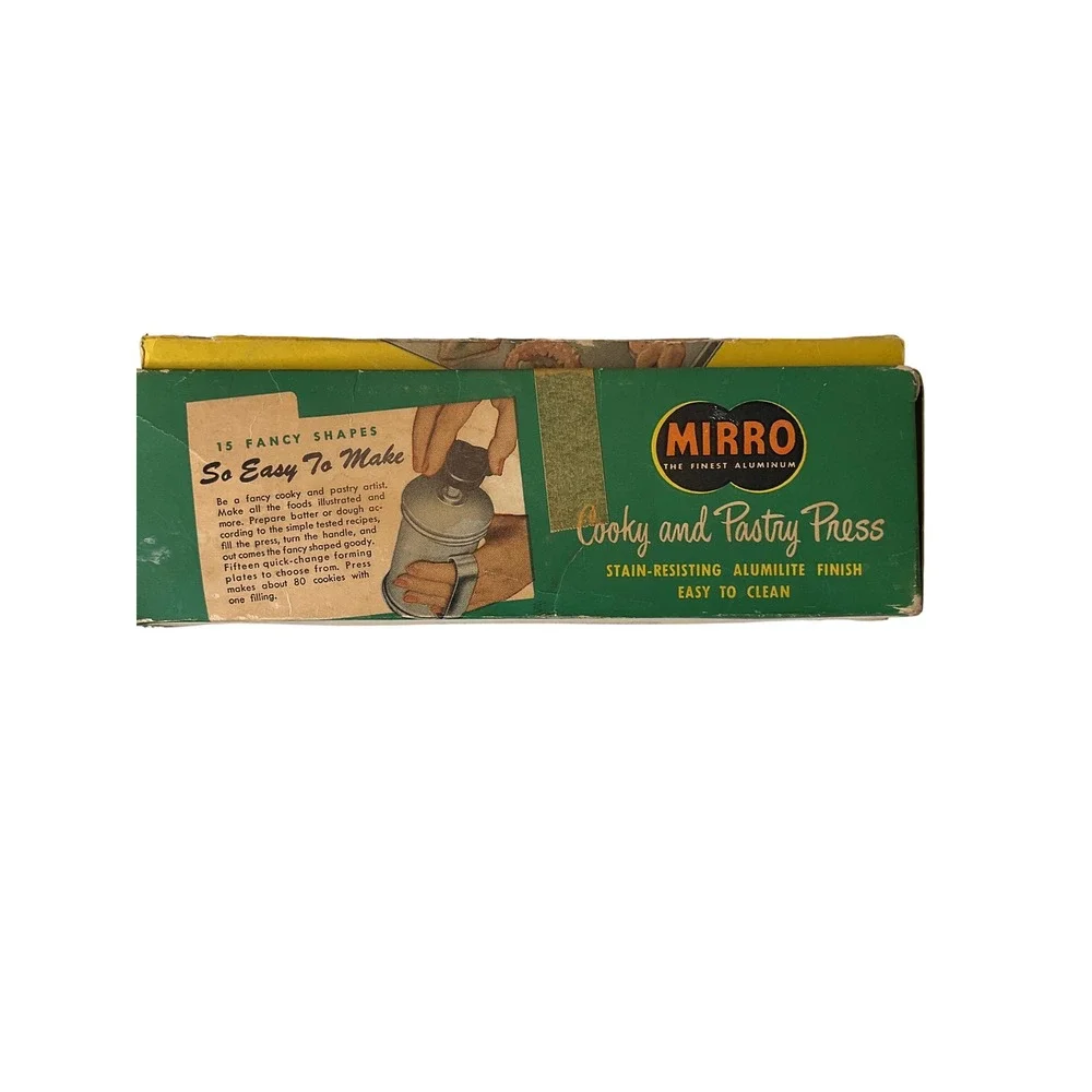 Vintage Mirro Aluminum Cooky & Pastry Press 50s 60s Wood Tray 12 Discs 3 Tips